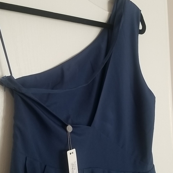 🆕️NWT One Shoulder Aline Dress - Picture 4 of 5
